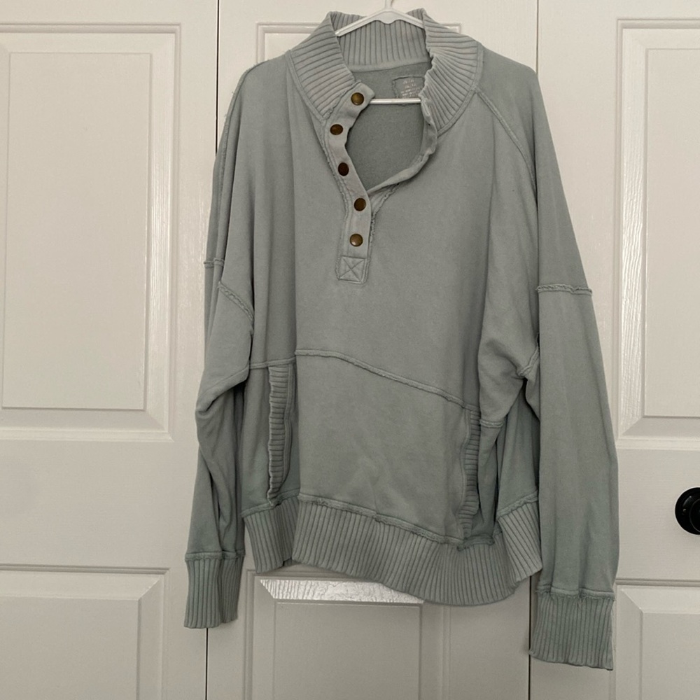 American Eagle distressed sweatshirt